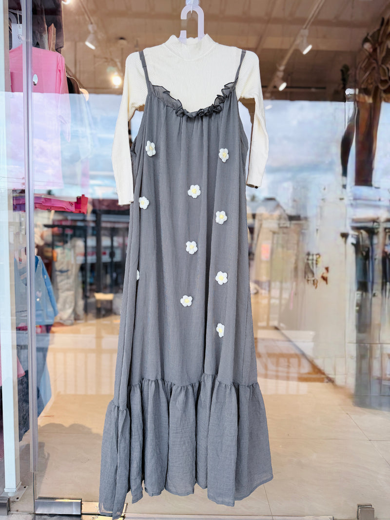 Crochet floral pinafore