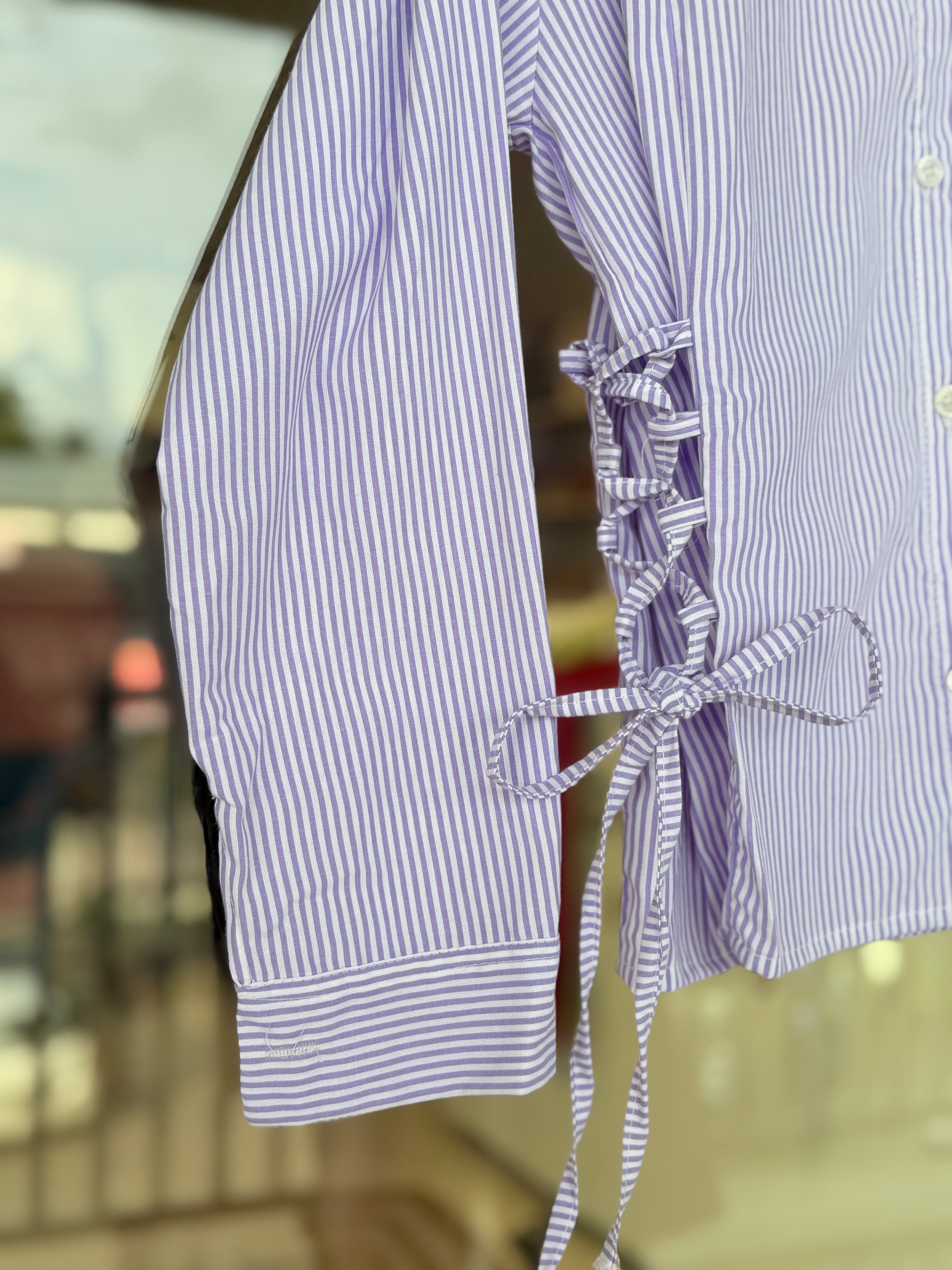 Crop line shirt with dori