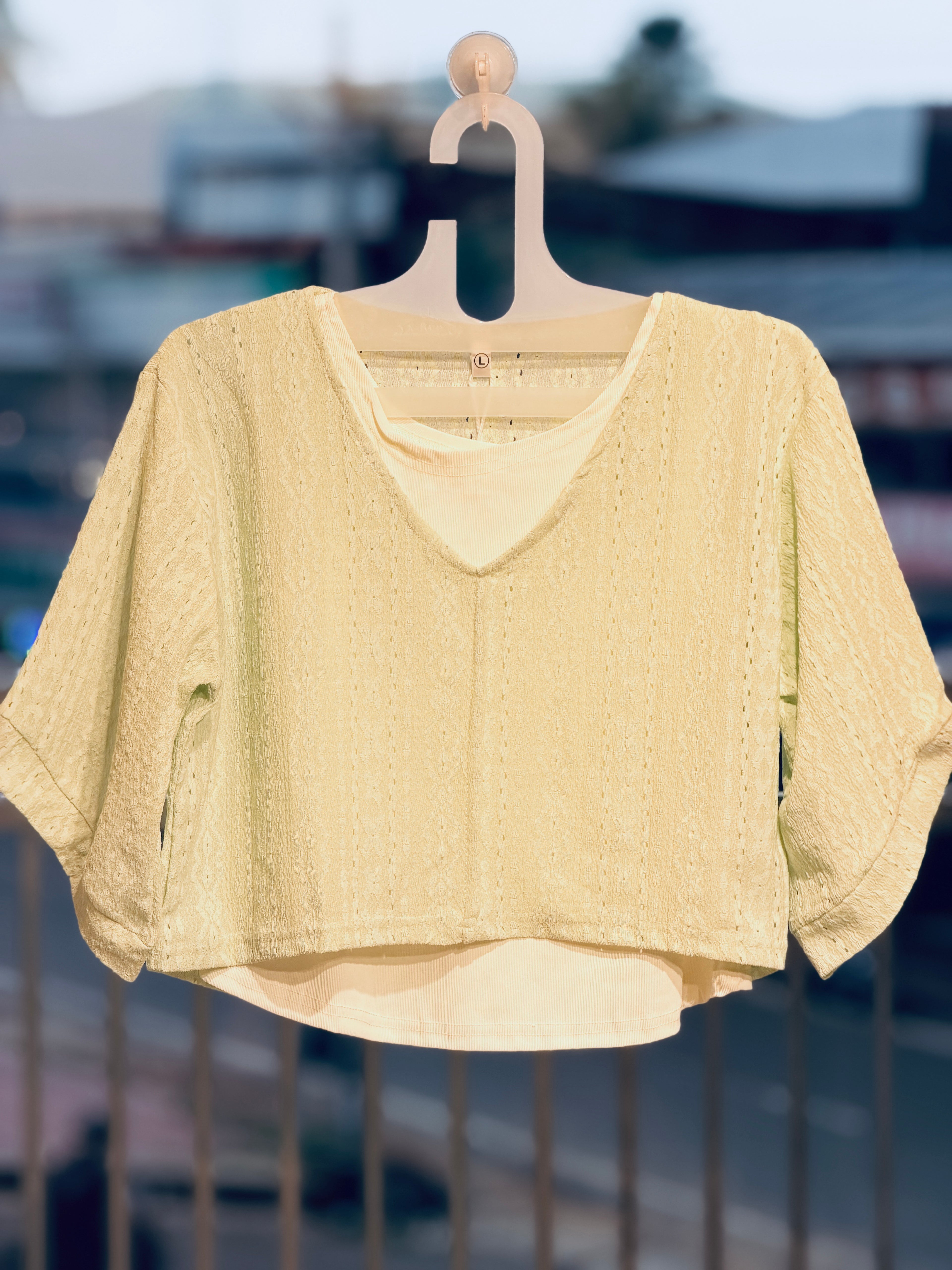 Crop top