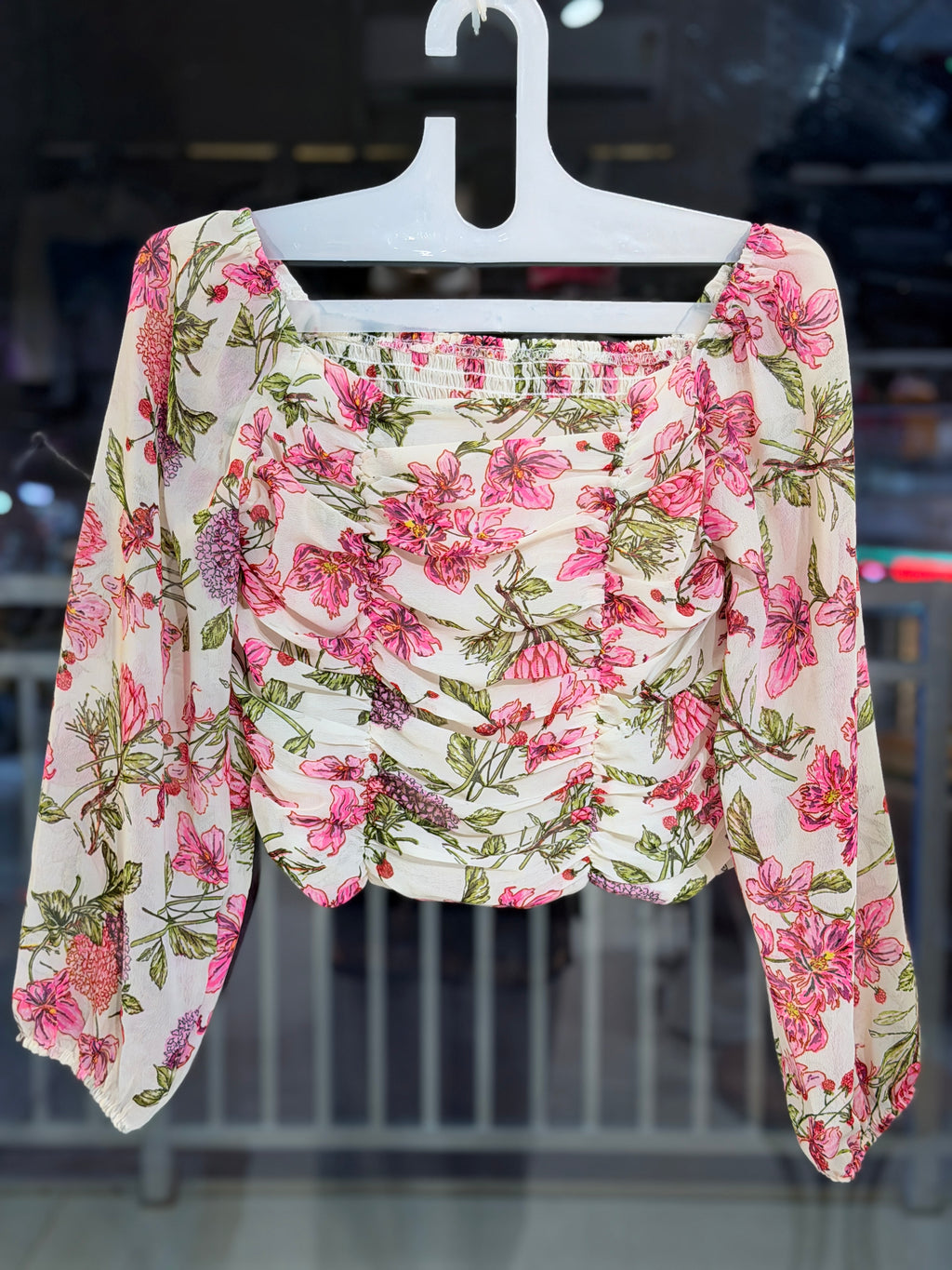 Crop top