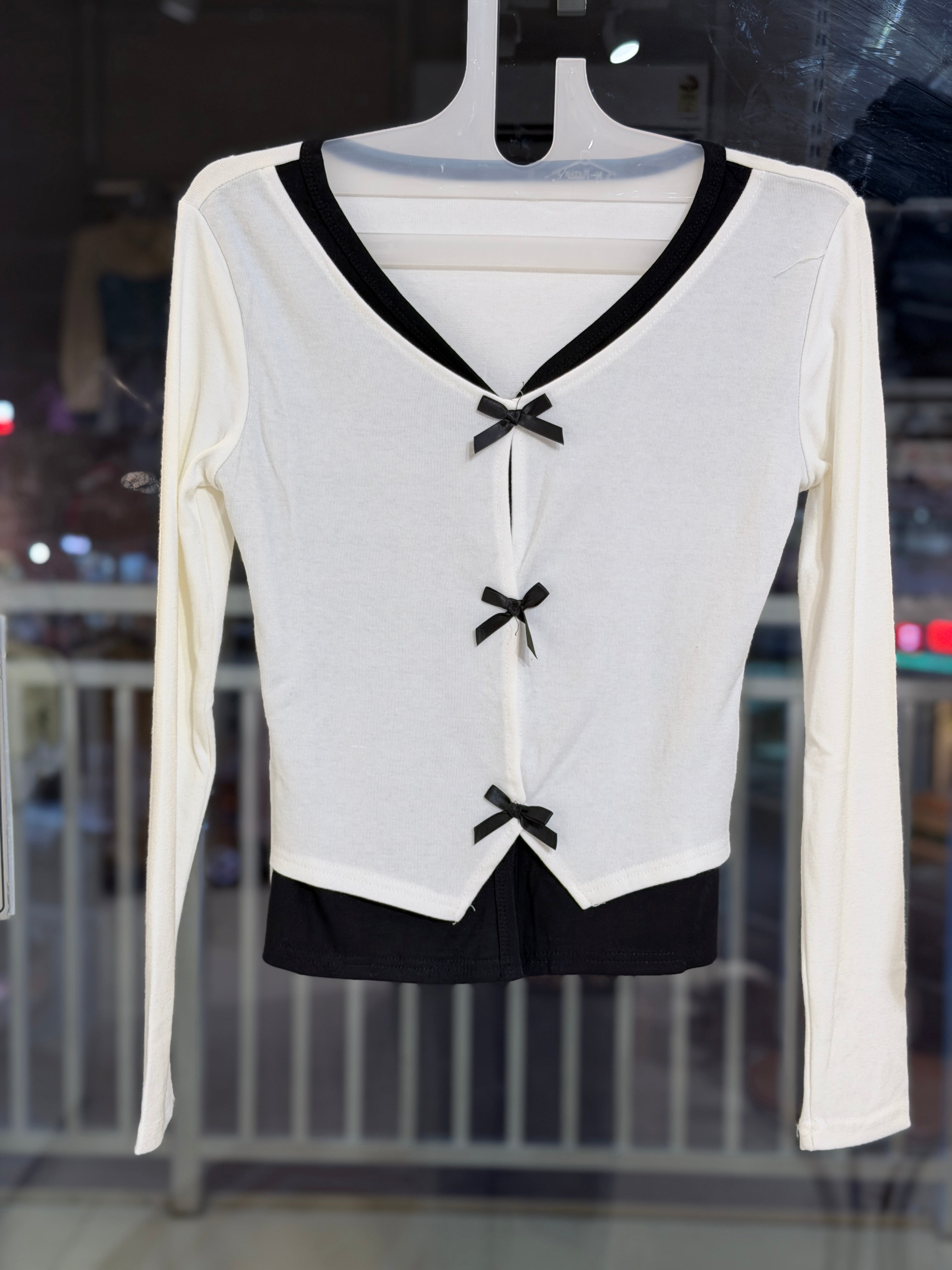 Korean crop top